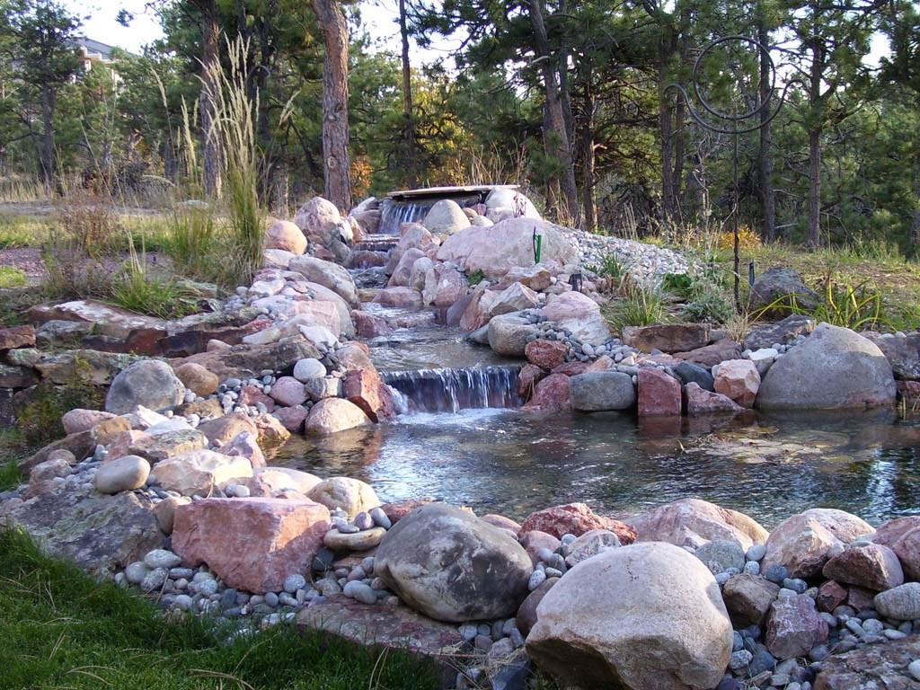 Landscape Water Fountains and Ponds