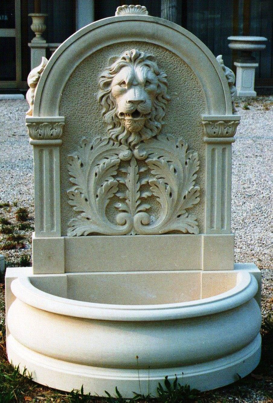Lion Head Wall Fountains