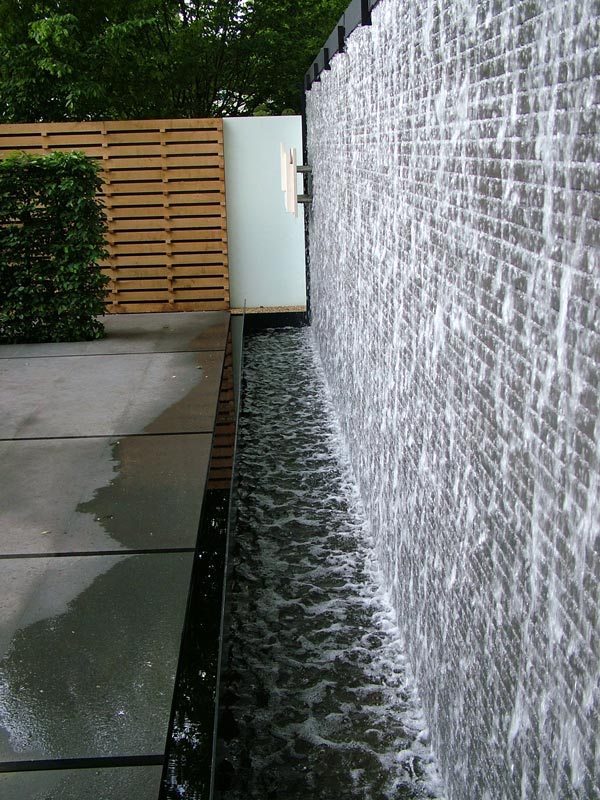 Outdoor Water Wall Fountain