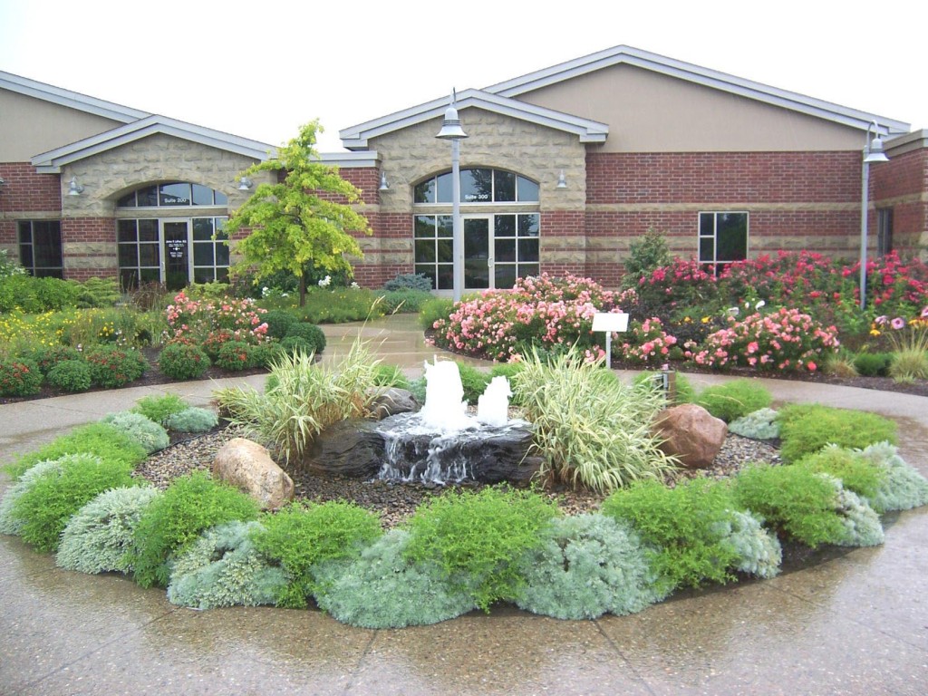 Water Fountain Landscaping Pictures